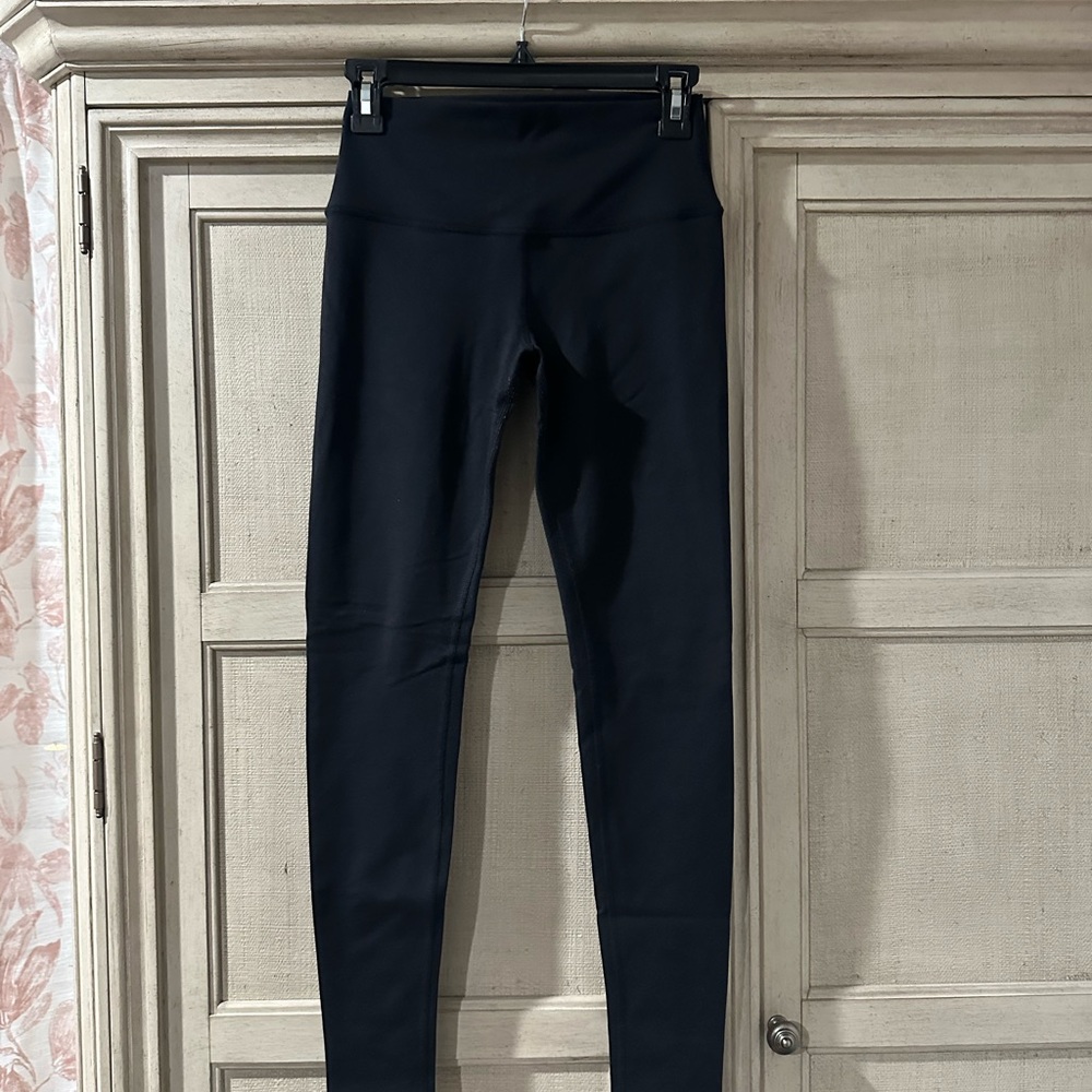 ALO Yoga Classic Black Leggings